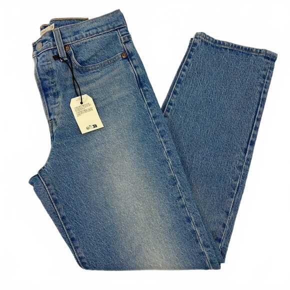 Levi's Denim - Levi’s Light Wash Wedgie Straight Leg Jeans | Women’s 26 Regular
